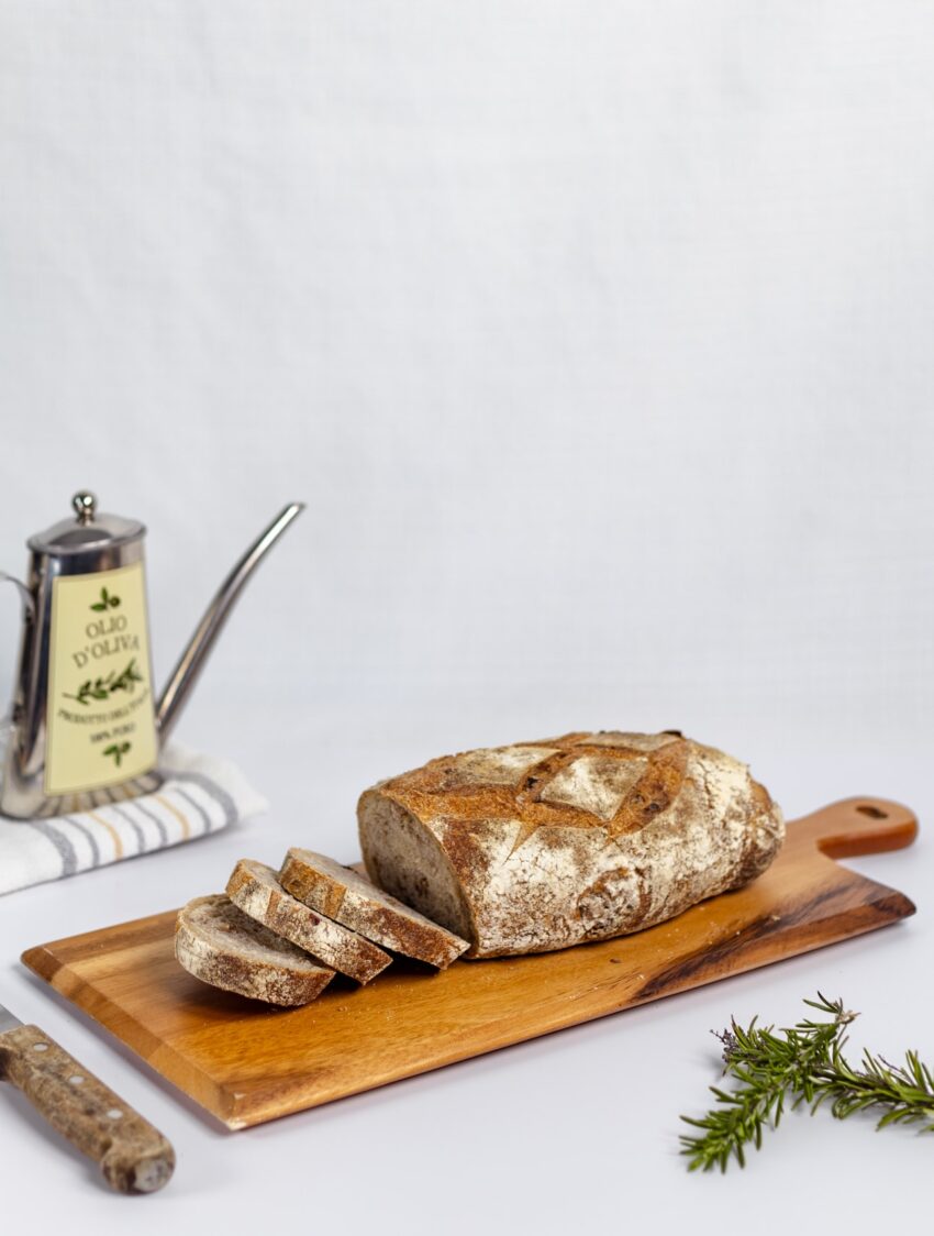 קונדיטוריית שני - חנות האונליין לחם מחמצת אגוזים תמונה 3