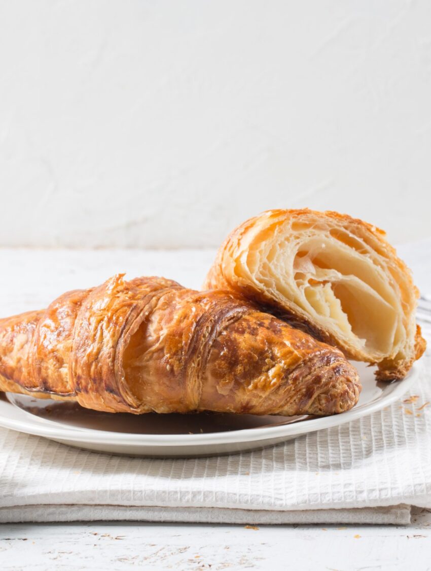 קונדיטוריית שני - חנות האונליין קרואסון חמאה תמונה 4