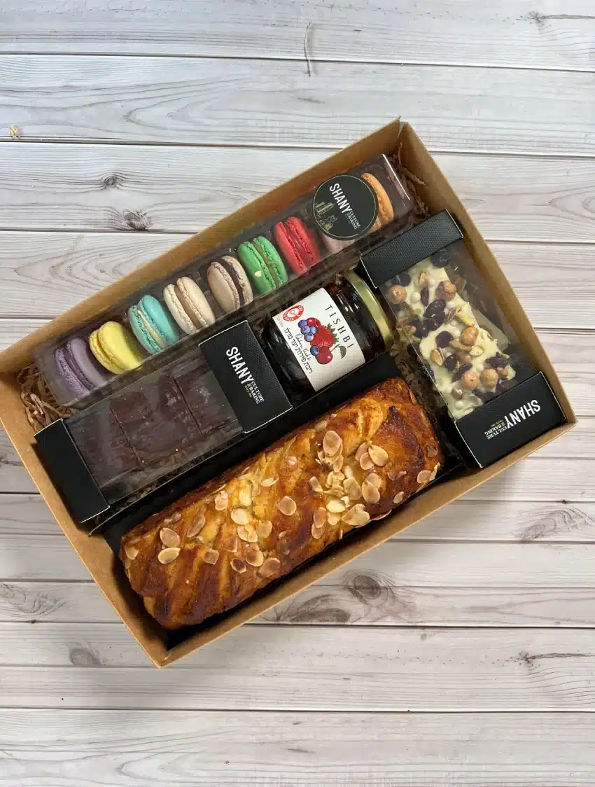 קונדיטוריית שני - חנות האונליין מארז ״מתוק טוק״ תמונה 3