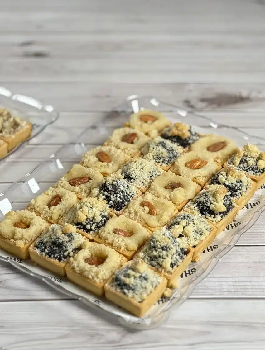 קונדיטוריית שני - חנות האונליין מיני פאי קרמבל פרג וקרם שקדים תמונה 3